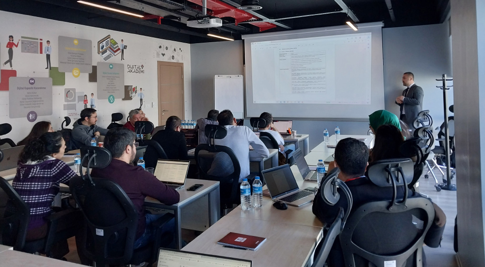 TÜBİTAK BİLGEM yazılım geliştiricilerine Nesil Teknoloji tarafından verilen ISO/IEC 15504 SPICE süreç iyileştirme eğitimi