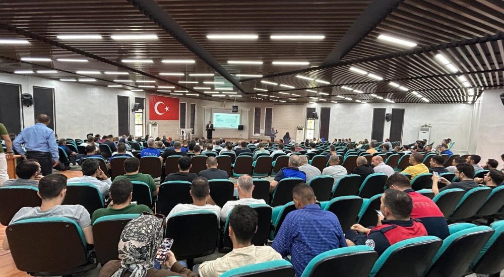 Erzincan Belediyesi personeline Nesil Teknoloji tarafından verilen siber güvenlik farkındalık eğitimi