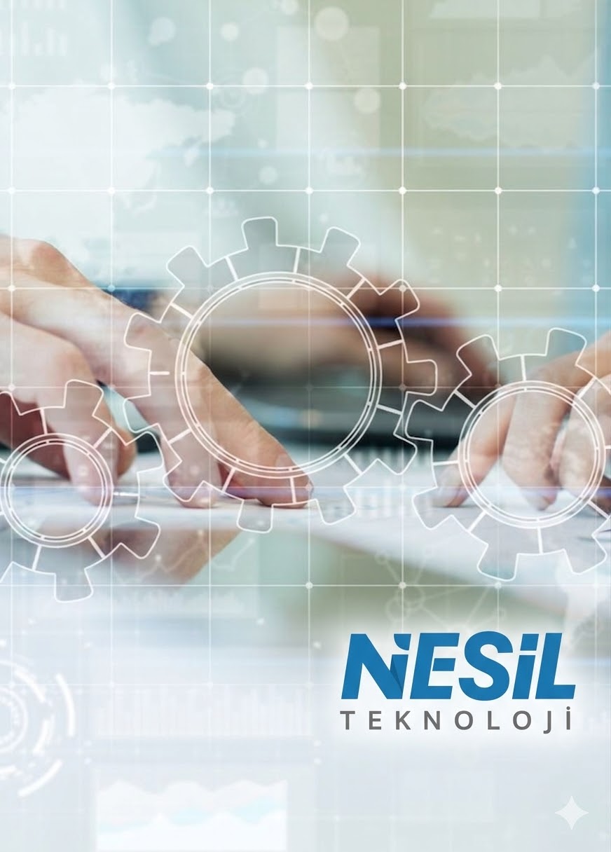Nesil Teknoloji UEBA sistemleri ile kurumsal iç tehdit yönetimi için veri analizi yapan siber güvenlik uzmanı.